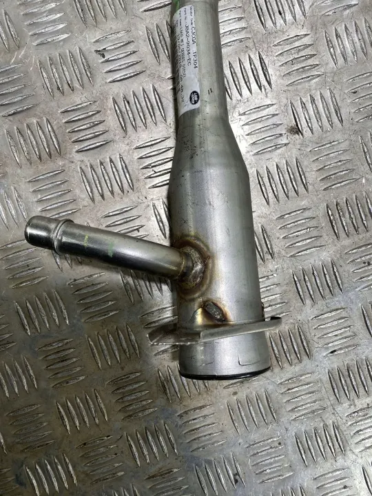 Cuello de llenado OEM FBZ20297 para Jaguar F-Pace image 5