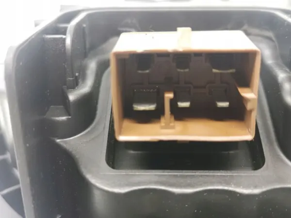 Audi OE Gebläsemotor OEM FRC22527 - Gebraucht image 3