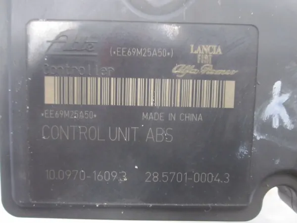 Fiat Doblo II ABS-pomp OEM 51816795 - Gebruikt image 10