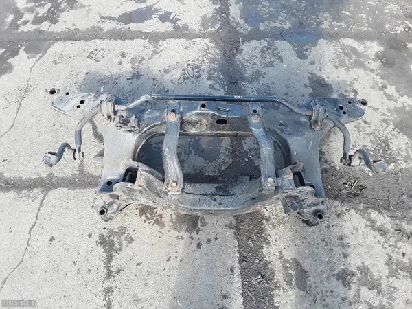 Nissan X-Trail Hilfsrahmen OEM AM-453353 image 6