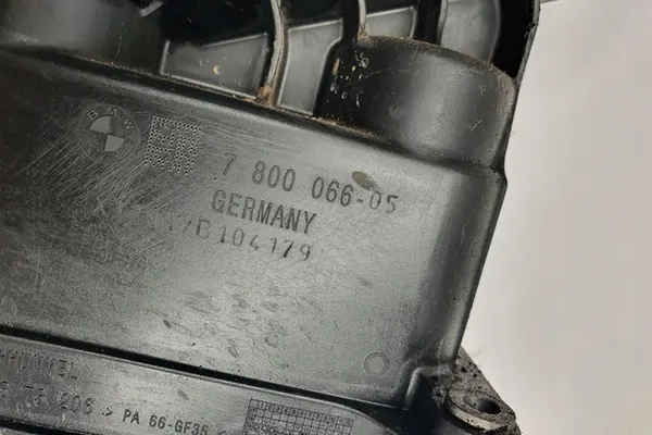 Enfriador de aceite BMW 5 (F10) 2012 image 2