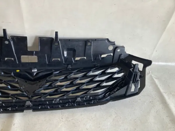 SEAT Ateca Cupra etujäähdytinverkko OEM 8U0853653A image 5