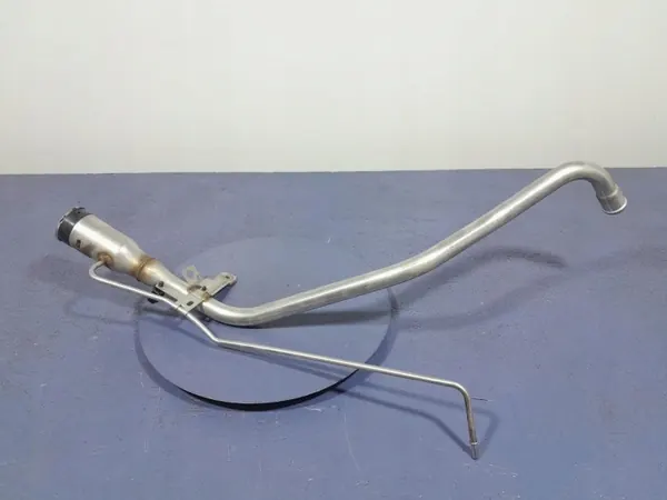 Pescoço de enchimento Volvo XC90 II OEM 31478158 image 3