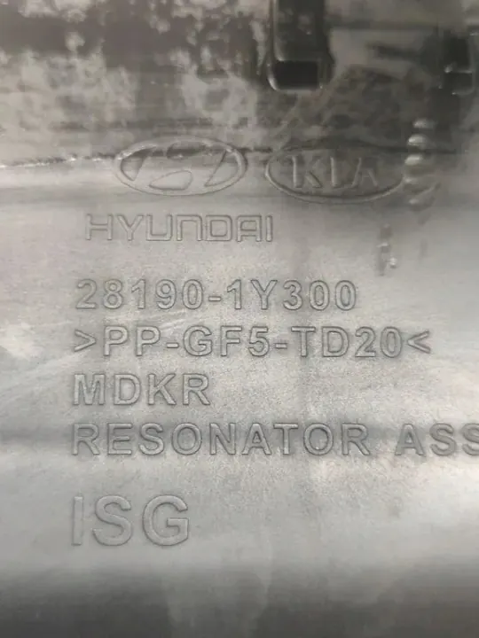Kia Luftfiltergehäuse OEM 281901Y300 - Gebraucht image 4