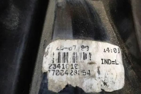 Luz trasera izquierda RENAULT SCÉNIC I 7700428054 image 3