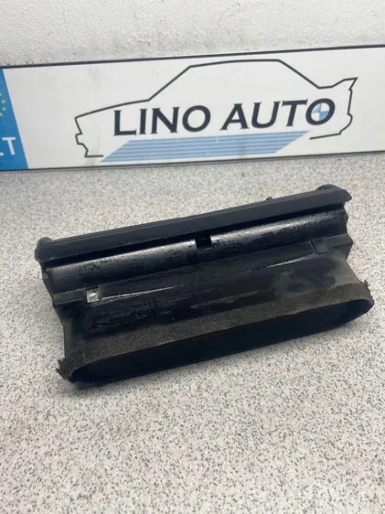 Prise d'air BMW 3 Compact E36 OEM 64228390216 image 4