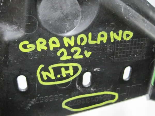 Bumperglijder OEM 9840131677 voor Opel Grandland image 8
