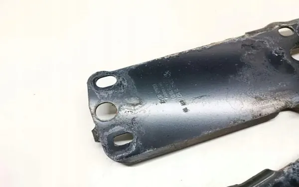 Suporte de radiador BMW OE 51647117811 image 4