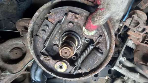Gebrauchte Ankerplatte OEM 7672994/7672957 für Fiat Seicento image 5