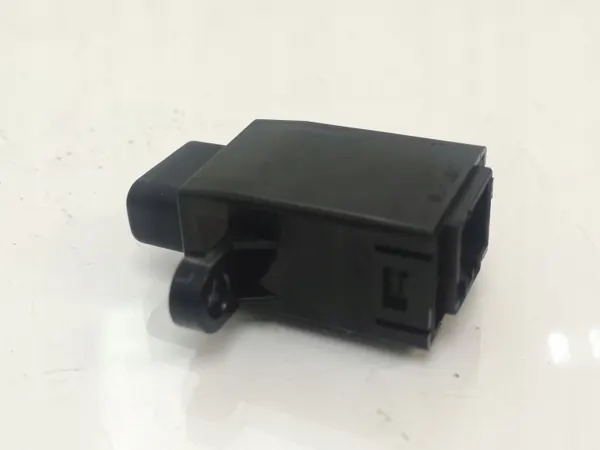 Sensor Hyundai OEM 2020060452 para H-1/Starex image 3