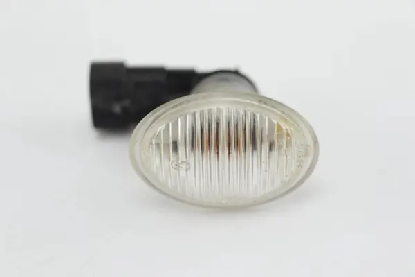 Kotflügelblinker Maserati Quattroporte V OEM 46550560 image 3