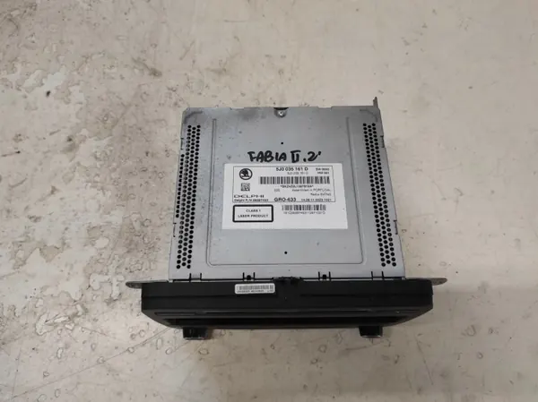Rádio CD Skoda Fabia II OEM 5J0035161D - Usado image 3