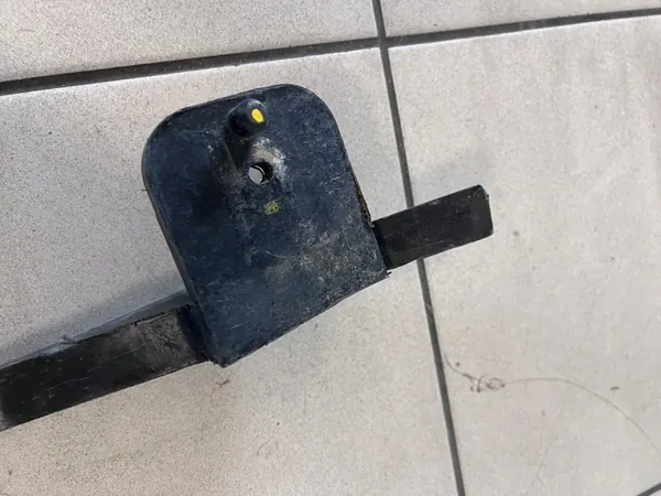 Etupuskuri vahvistus Hyundai I30 2020-2022 86571-G3700 image 9