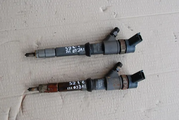 Iveco OE 504389548 Injektor Fiat/Iveco 2.3D/3.0D image 2