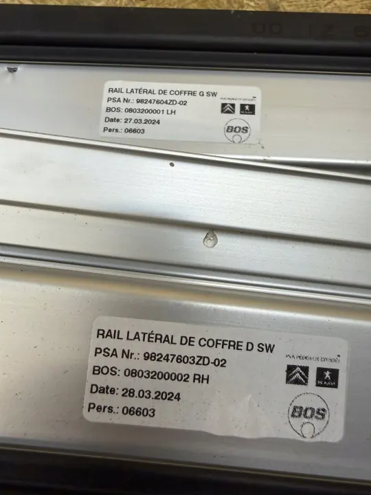 OEM 98247603ZD/98247604ZD bagageruimte rail voor Peugeot 508 II image 4