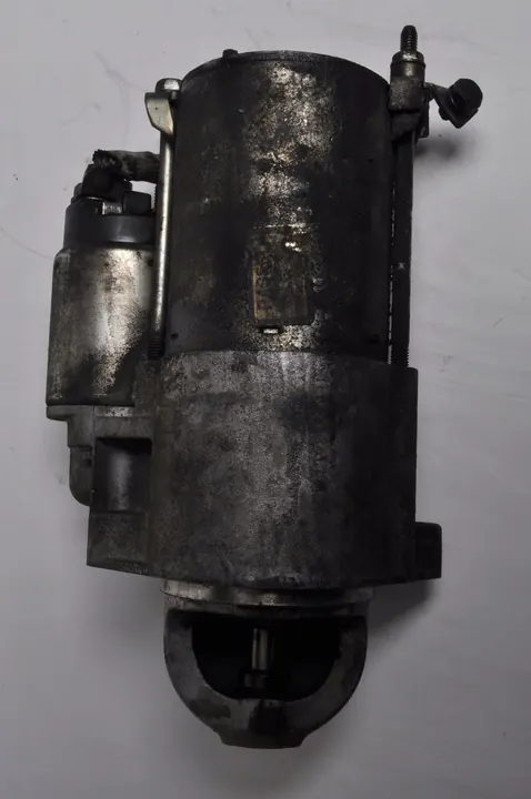 HYUNDAI SONATA V 3.3 Motor de arranque 36100-3C130 image 4