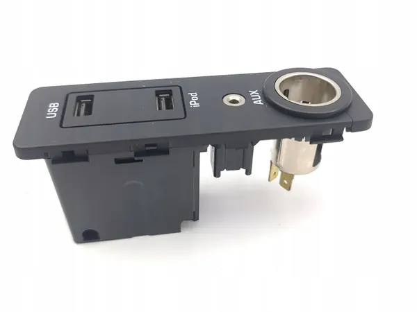 Tomada AUX Land Rover OEM A2C533686900 - Usado image 5