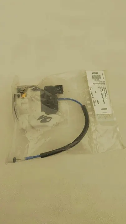 KIA Rio Vänster Bakdörrslås 814111W010 image 2