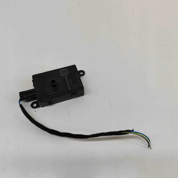 Capteur qualité air OEM 32275996 pour Volvo XC40 image 3