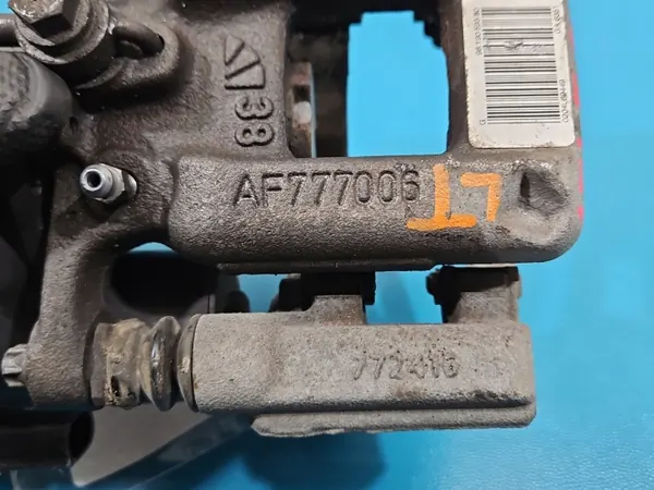 Remklauw links achter OEM 9819059380 voor Opel Grandland image 4