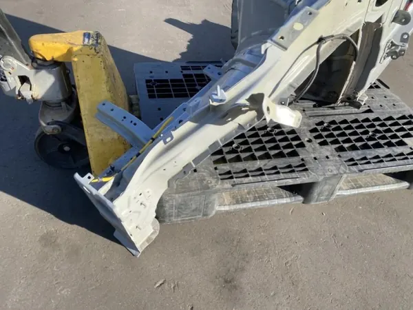 Voorlinker spatbord Hyundai Kona II 2023 OEM 274705 image 4