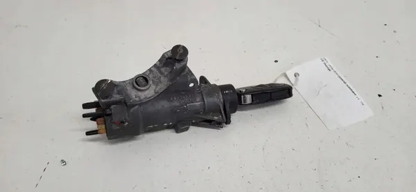 VW Sharan Ontsteekschakelaar OEM 4B0905851 - Gebruikt image 2