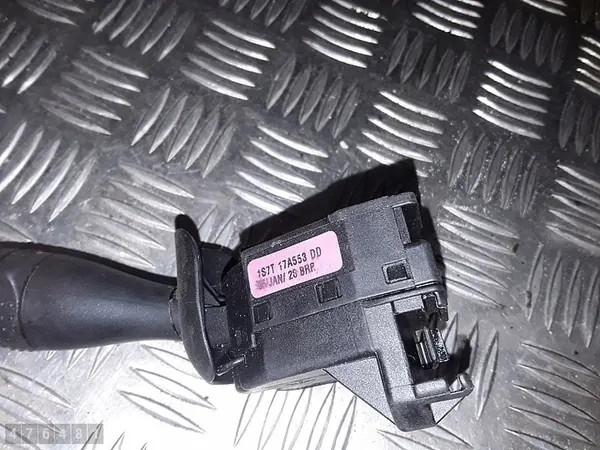 Brytare Ford Mondeo 2004 1S7T17A553DD image 4