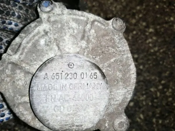 Mercedes-tyhjöpumppu OEM A6512300165 Sprinterille image 3