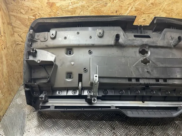 OEM 4F9867979 Audi A6 Allroad C6 Kofferbakdeksel Bekleding image 6