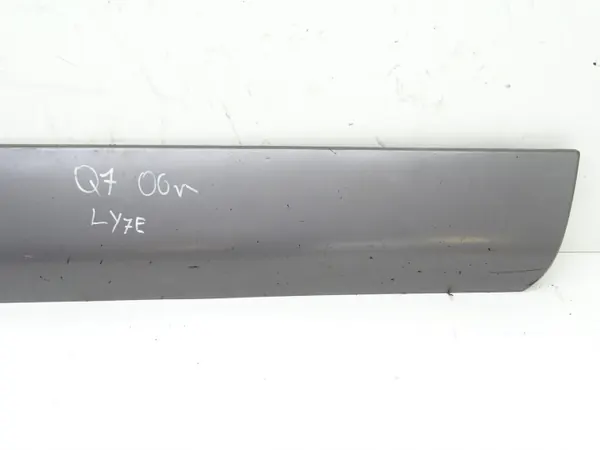 OEM 4L0853960A/B Rechter Achterdeurlijst Audi Q7 4L image 3