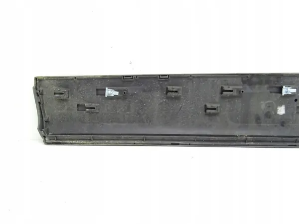 OEM 4L0853960A/B Rechter Achterdeurlijst Audi Q7 4L image 6