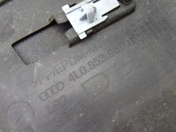 OEM 4L0853960A/B Rechter Achterdeurlijst Audi Q7 4L image 8