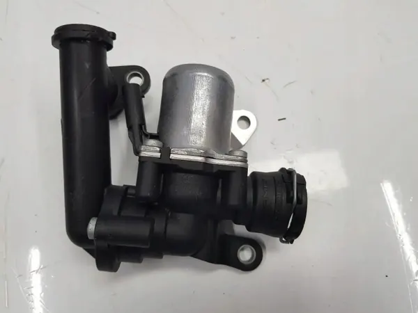 Vattenpumpsventil Termostathus OEM A1772030064 image 2