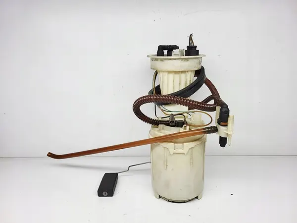 Brandstofpomp Audi A4 B6 2.0 OEM 8E0919051B image 3