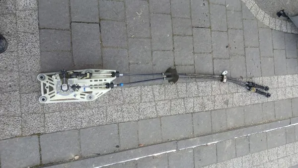 Mazda 2 DJ Schaltgestänge OEM ewqtfh - Gebraucht image 2