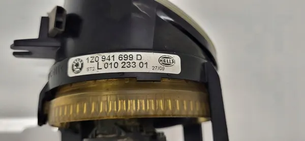 SKODA OCTAVIA II LIFT HALÓGENA ESQUERDA image 3