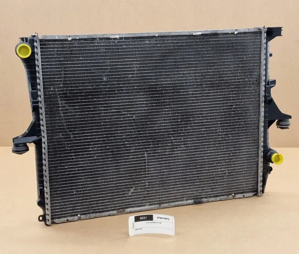 Waterradiator OEM 7L0121253 voor VW Touareg 2002-2010 image 2