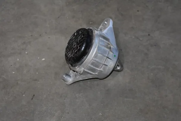 Support moteur gauche OEM A1672405300 Mercedes image 2