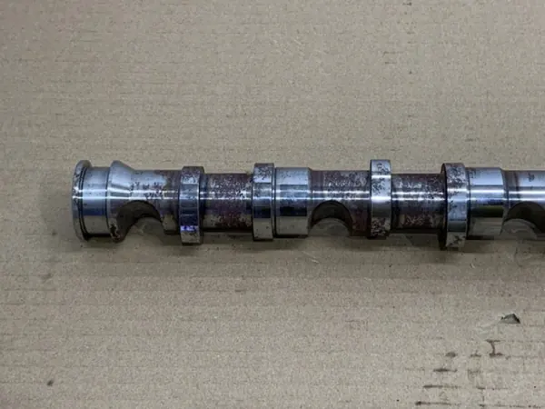 Audi A8 D3 4.0 TDI Árvore de Cames Esquerda OEM 057109102AR image 5