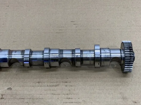 Audi A8 D3 4.0 TDI Árvore de Cames Esquerda OEM 057109102AR image 6