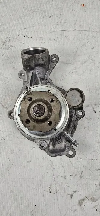 Vattenpump Audi A4 S4 B9 06M 013 C image 2