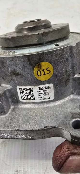 Vattenpump Audi A4 S4 B9 06M 013 C image 8