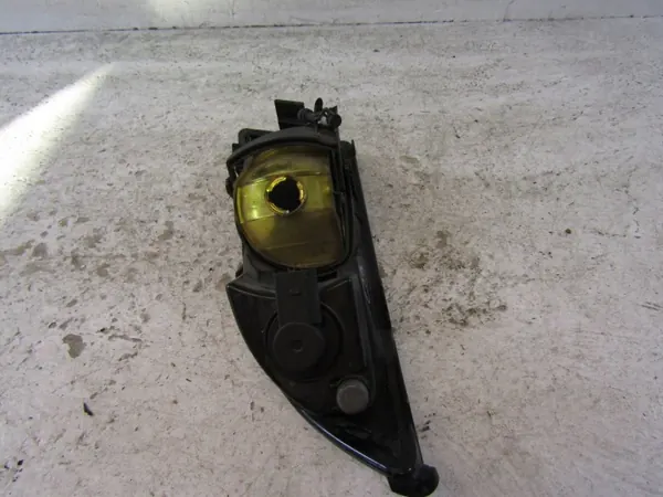 Faro Halógeno Derecho Usado OEM 5J0941700C image 9