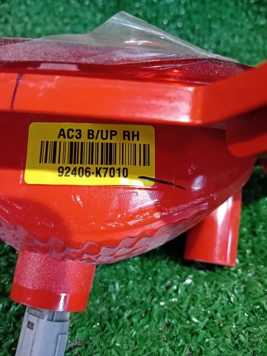 Phare de recul arrière droit OEM 001 pour Hyundai Kona image 3
