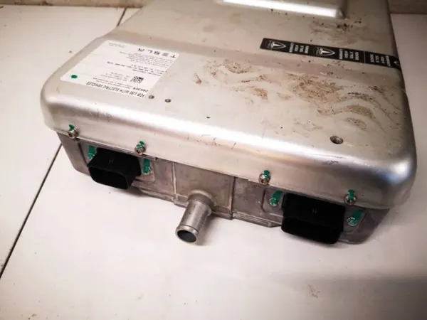 Convertisseur de tension Tesla Model S OEM 101496300k image 4