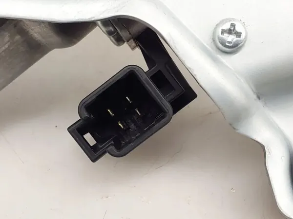 Moteur d'essuie-glace arrière OEM 98700-B2000 Kia Soul II image 3