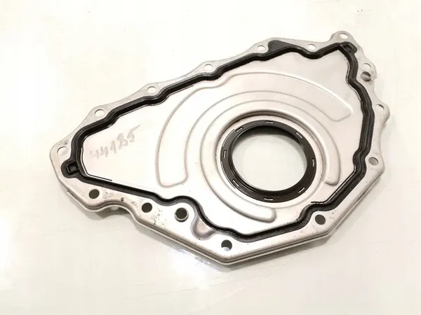 Mercedes-Benz GLE Timing Belt Cover GLE 350 de 2020 image 4