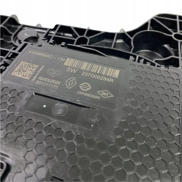 Réservoir AdBlue avec pompe OEM 172A25438R pour Trafic III image 10