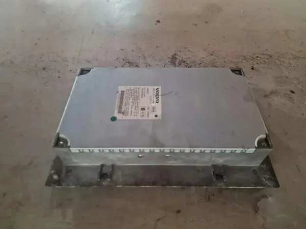 Begagnad Volvo OE 31215525 radioförstärkare image 3