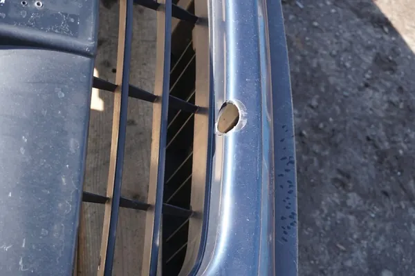 Nissan Note E11 2007 Paraurti Anteriore OEM 62022-9U040 image 4